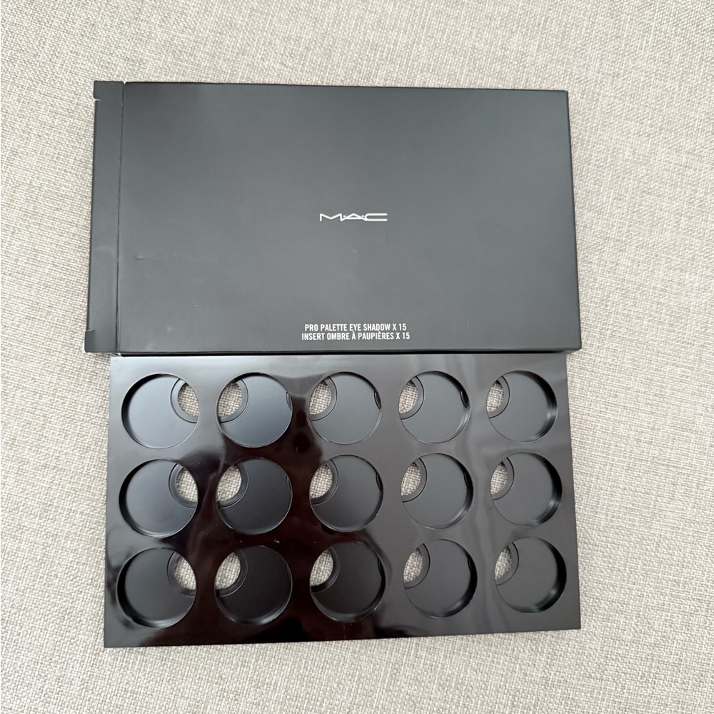 MAC Pro Palette Eye Shadow Insert